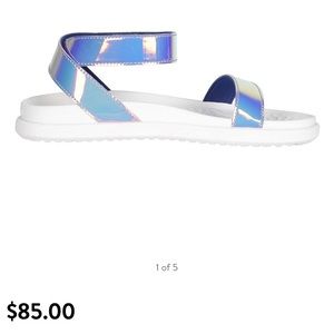 ✨Native Holograph Charley Sandal✨